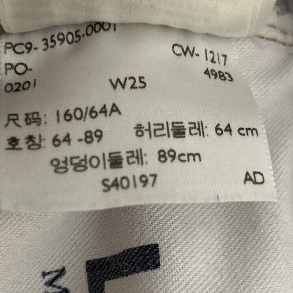 Levi's Made Crafted Twig High-Rise Slim Denim Jeans Light Wash Size 25 $180 - Picture 15 of 16